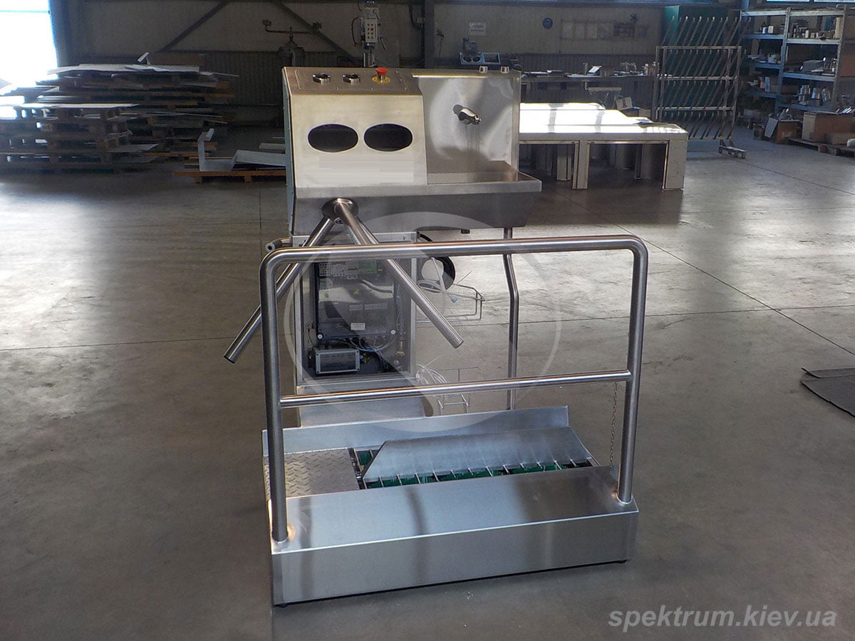 Обладание санпропускником станции для гигиенических процедур и мероприятий